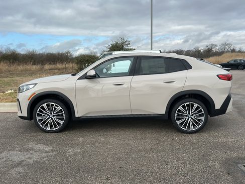 New 2026 BMW X2 xDrive28i w/ Technology Package image 5