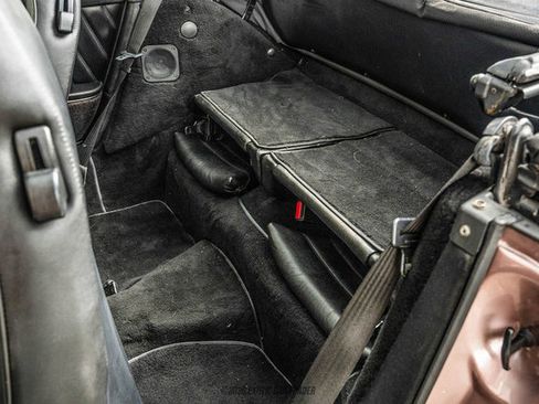 Used 1988 Porsche 911 Carrera RWD image 49