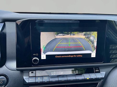 Certified 2025 Toyota Camry SE FWD image 27