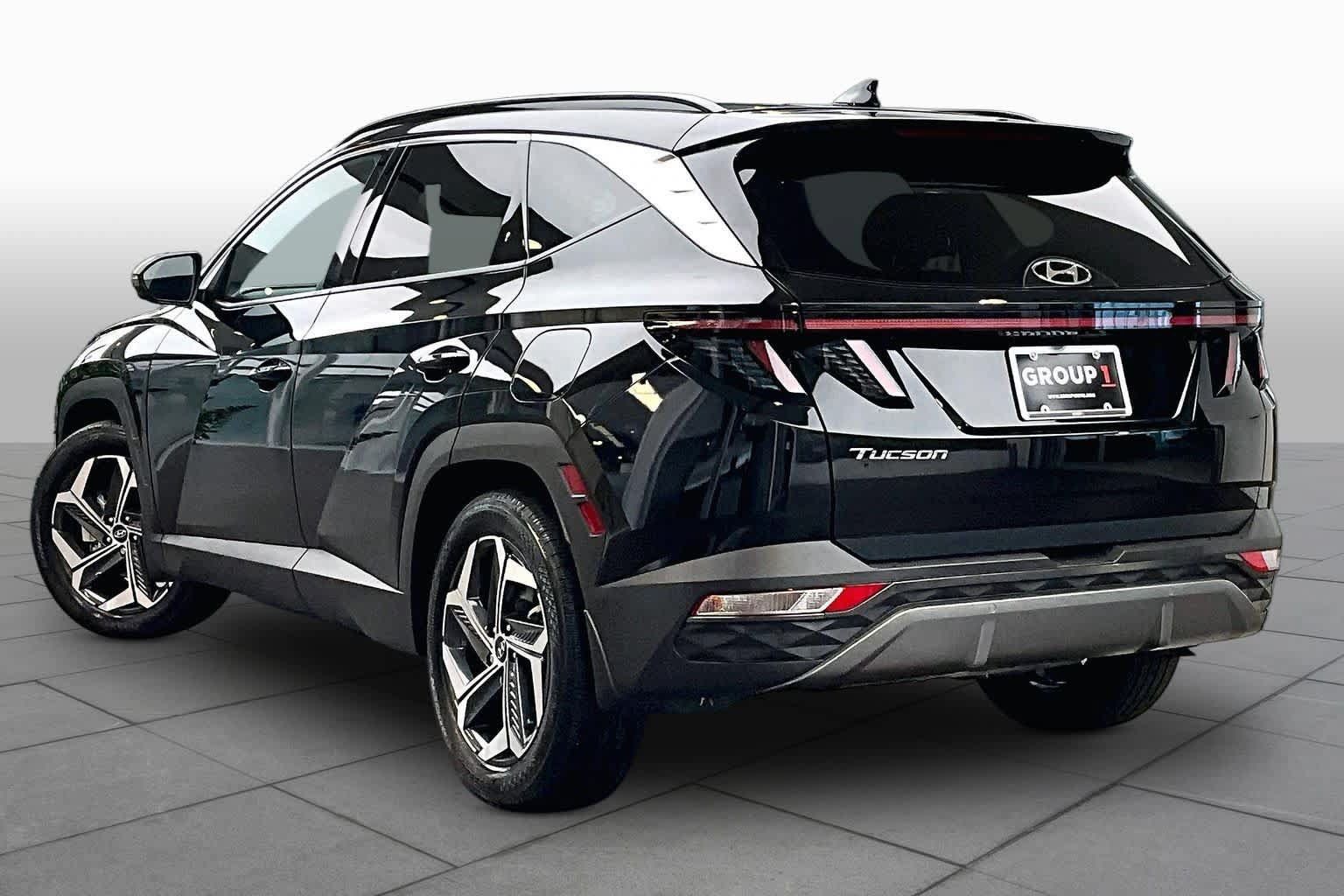 Used 2024 Hyundai Tucson Limited FWD image 11