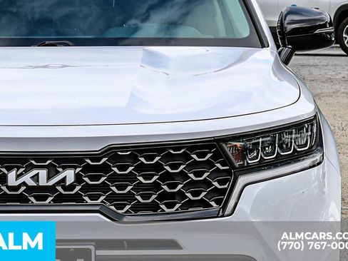 Used 2023 Kia Sorento S w/ Panoramic Sunroof Package AWD/4WD image 14
