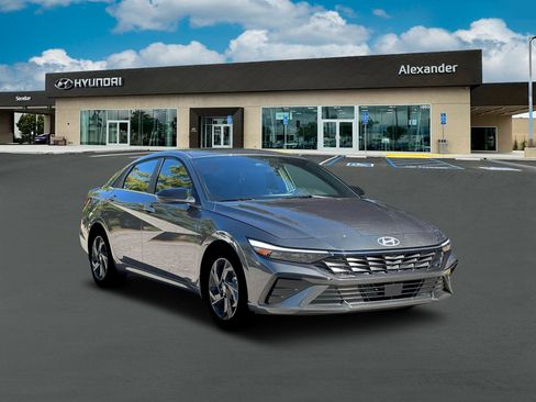 New 2026 Hyundai Elantra SEL Sport Premium w/ Cargo Package FWD image 11