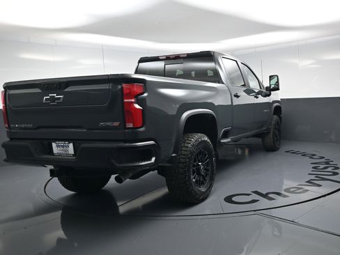 Certified 2026 Chevrolet Silverado 2500 ZR2 image 8