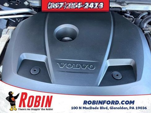 Used 2016 Volvo XC90 T6 Momentum w/ Momentum Plus Package AWD/4WD image 30