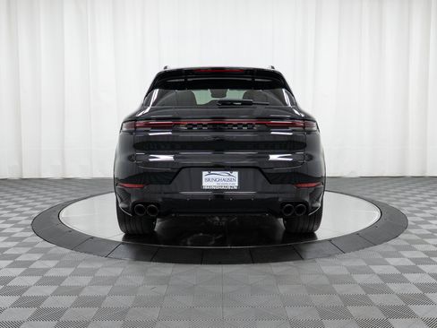New 2026 Porsche Cayenne S AWD/4WD image 6