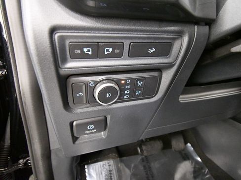 Used 2022 Ford F150 XLT w/ Equipment Group 302A High AWD/4WD image 19