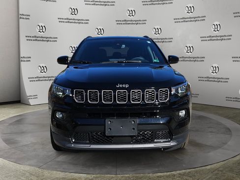 New 2026 Jeep Compass Limited image 8