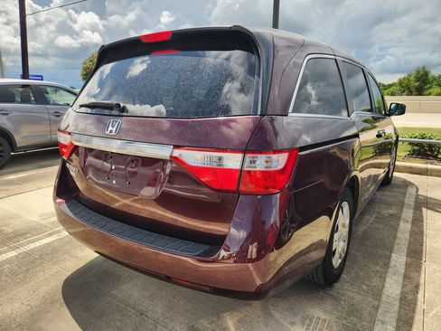 Used 2013 Honda Odyssey LX image 7