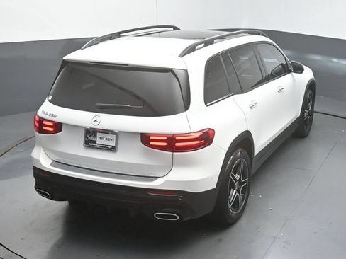 Used 2026 Mercedes-Benz GLB 250 image 49
