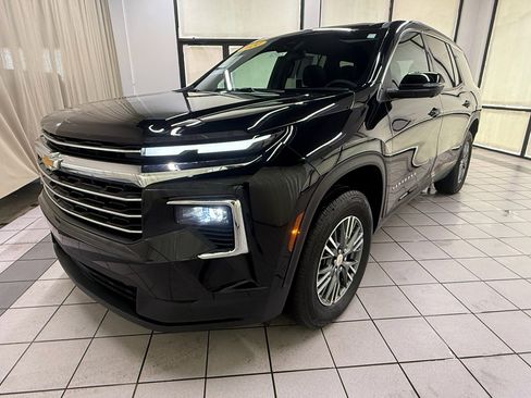 Certified 2024 Chevrolet Traverse LT w/ Enhanced Driving Package image 9