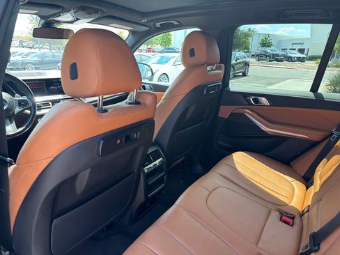 Used 2022 BMW X5 xDrive45e w/ M Sport Package AWD/4WD image 40