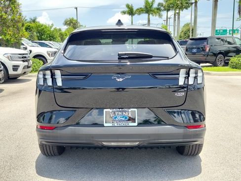 Certified 2025 Ford Mustang Mach-E Premium AWD/4WD image 9