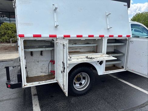 Used 2016 RAM 3500 Tradesman w/ Power & Remote Entry Group RWD image 9