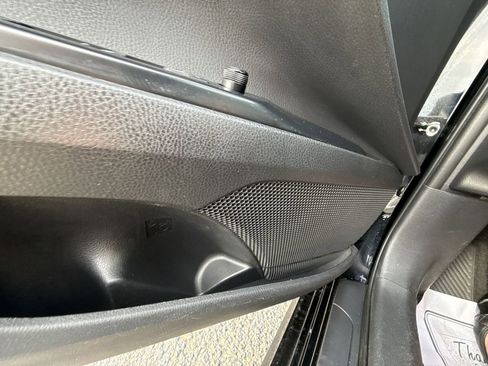 Used 2020 Toyota Camry SE image 31