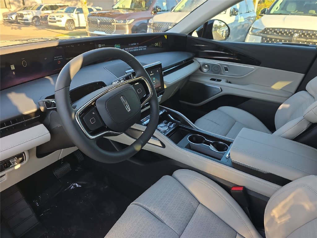 New 2026 Lincoln Nautilus Reserve AWD/4WD image 13