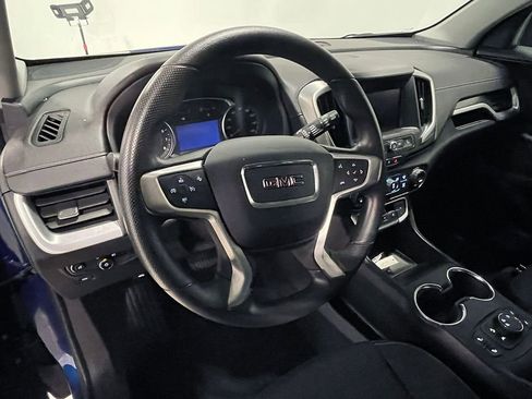 Used 2023 GMC Terrain SLE w/ Driver Convenience Package image 22