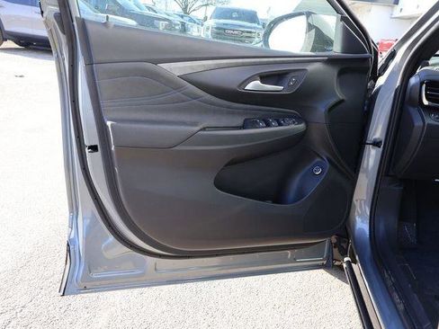 New 2026 Buick Envista Sport Touring FWD image 19