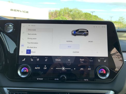 Certified 2026 Lexus RX 350 AWD image 23