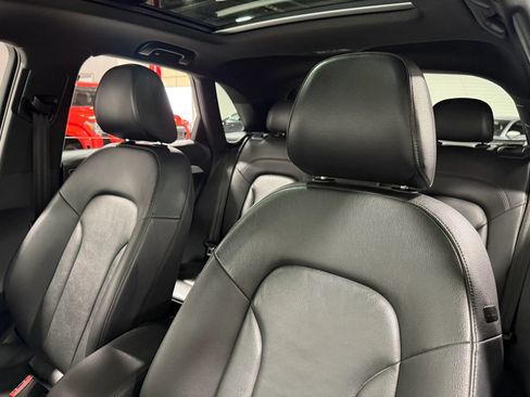 Used 2017 Audi Q3 2.0T Prestige w/ Prestige Package AWD/4WD image 18