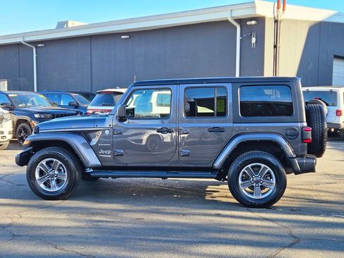Used 2022 Jeep Wrangler Unlimited Sahara w/ Dual Top Group image 2