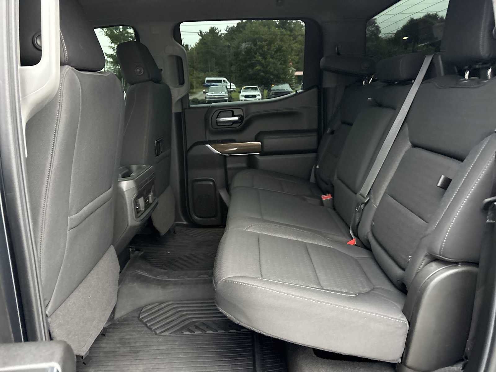 Used 2022 Chevrolet Silverado 1500 RST AWD/4WD image 23