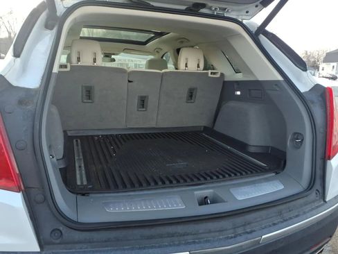 Used 2018 Cadillac XT5 Luxury w/ Driver Awareness Package image 19