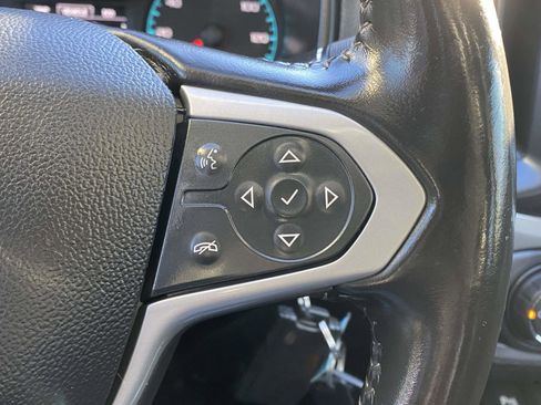 Used 2021 Chevrolet Colorado LT w/ Fleet Safety Package image 18