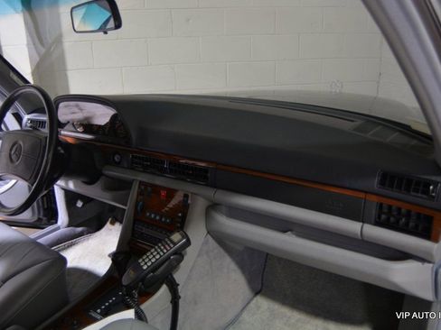 Used 1991 Mercedes-Benz 420 SEL image 12