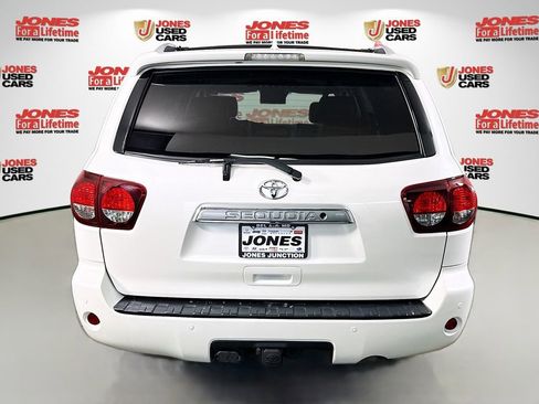 Certified 2019 Toyota Sequoia Platinum w/ Carpet Mat Package (TMS) image 20