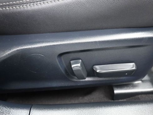 Used 2020 Lexus IS 300 image 40