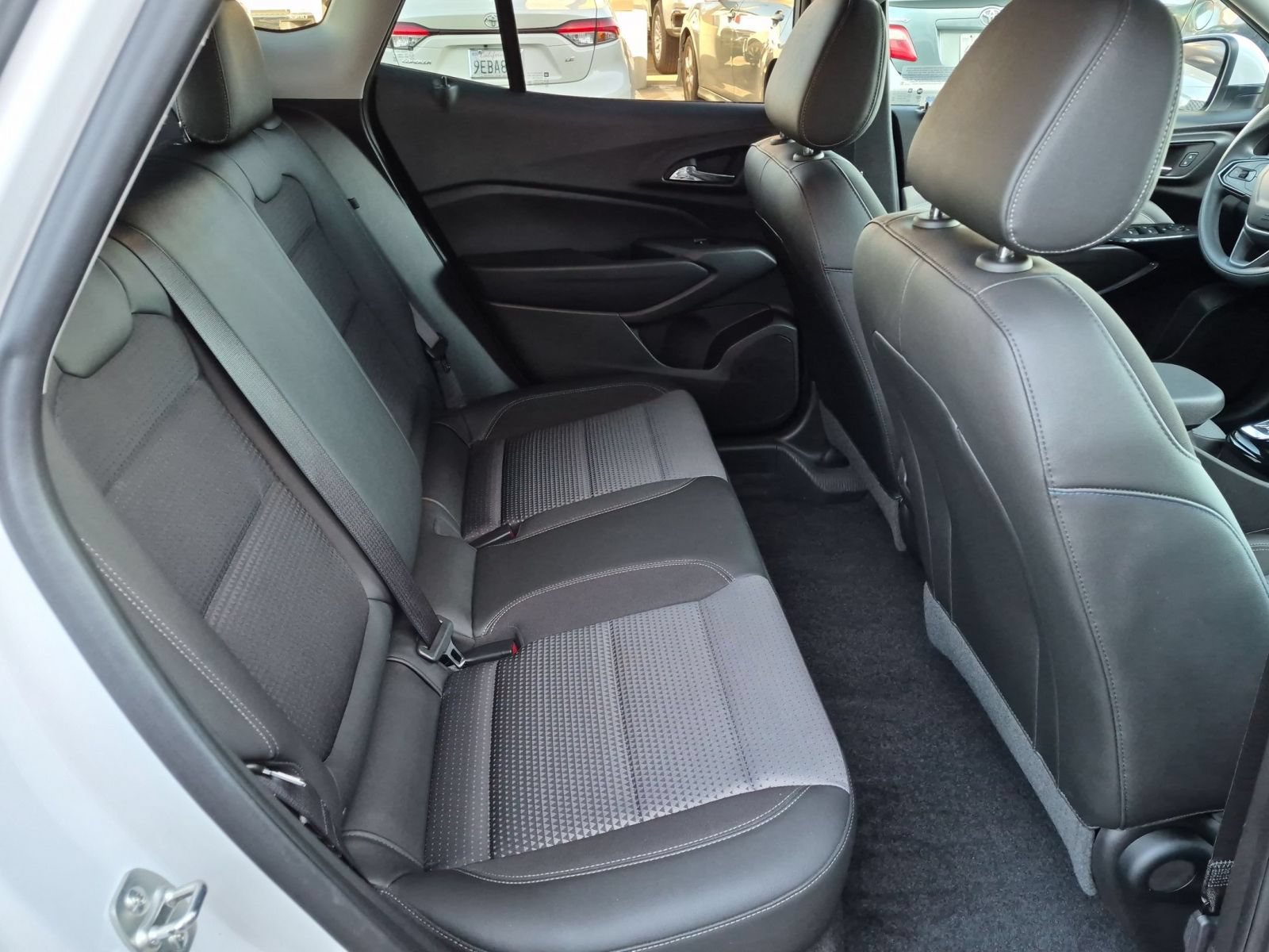 Used 2024 Chevrolet Trax LT FWD image 26