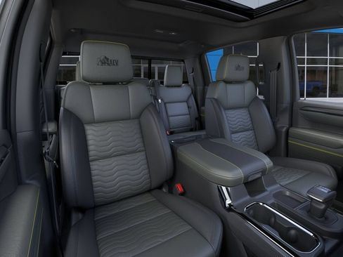 New 2026 Chevrolet Silverado 1500 ZR2 w/ ZR2 Bison Edition AWD/4WD image 17