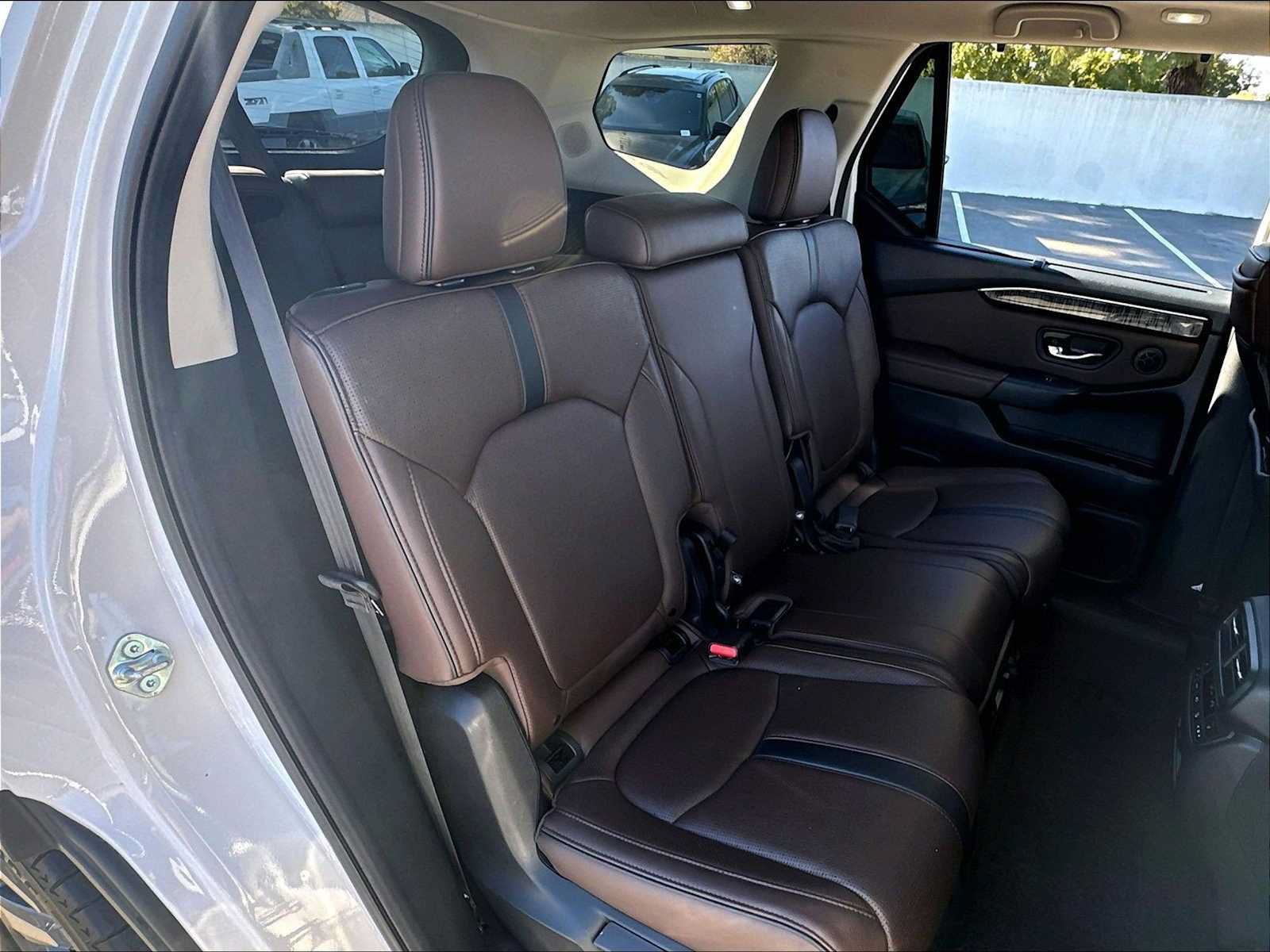 Used 2023 Honda Pilot Elite image 29