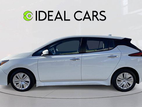 Used 2022 Nissan Leaf S image 8