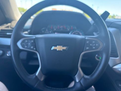 Used 2015 Chevrolet Suburban LT AWD/4WD image 16
