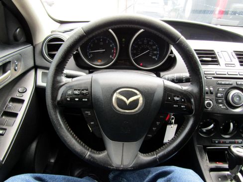Used 2012 MAZDA MAZDA3 i Touring image 18