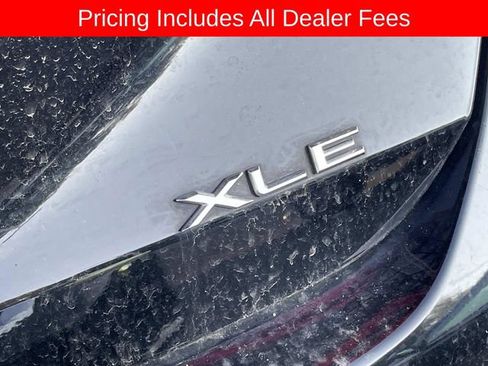 Used 2019 Toyota Avalon XLE w/ Moonroof Package FWD image 7