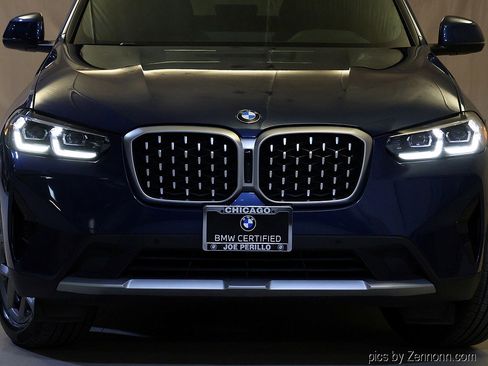 Certified 2023 BMW X4 xDrive30i w/ Premium Package image 6