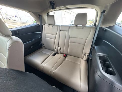 Used 2017 Honda Pilot EX-L image 31
