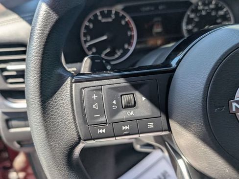 Certified 2023 Nissan Rogue SV AWD/4WD image 11