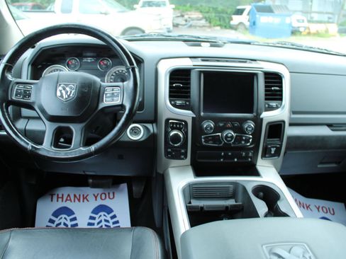 Used 2018 RAM 1500 Big Horn AWD/4WD image 18