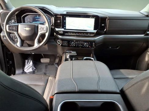 Used 2025 Chevrolet Silverado 1500 LTZ w/ LTZ Premium Package AWD/4WD image 14