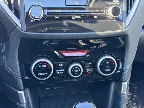 Used 2023 Subaru Forester Limited image 7