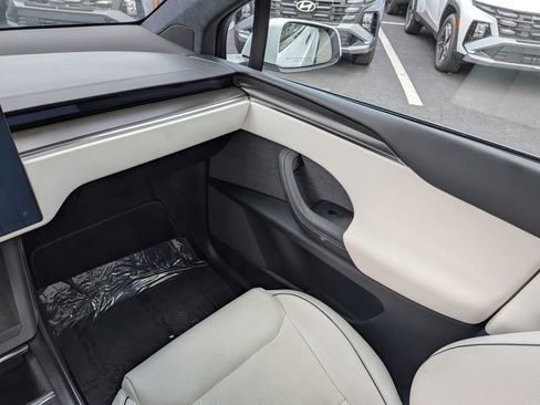 Used 2022 Tesla Model X Plaid AWD/4WD image 20