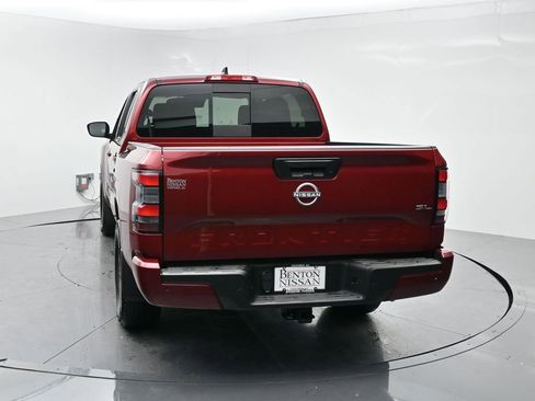 Used 2024 Nissan Frontier SL w/ Technology Package RWD image 19