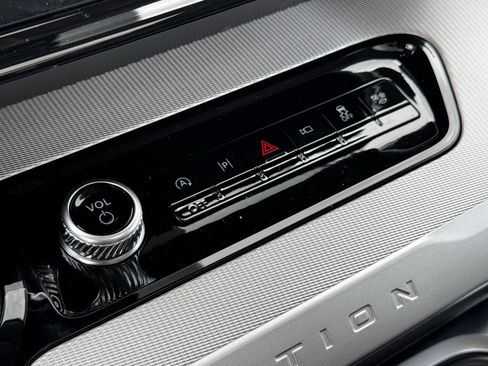 New 2026 Ford Expedition Max Active image 19