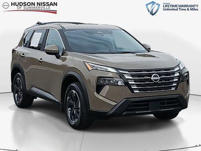 Used 2025 Nissan Rogue SV