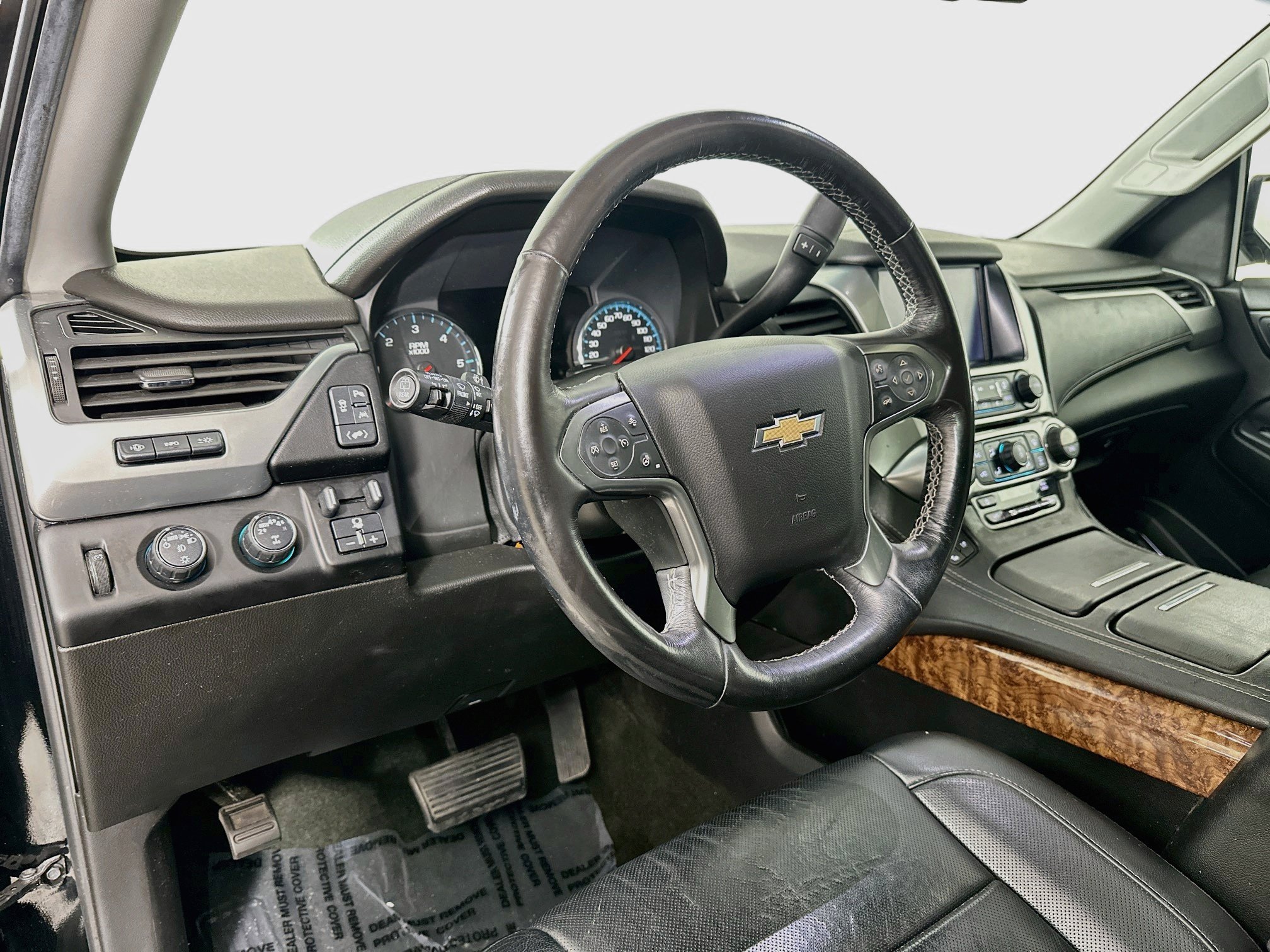 Used 2018 Chevrolet Tahoe Premier AWD/4WD image 9
