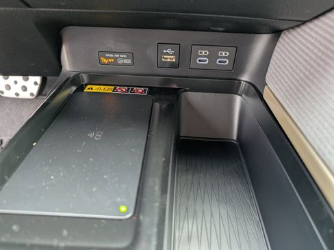 New 2026 Toyota Camry SE image 16