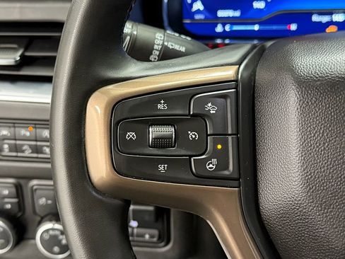 Used 2024 Chevrolet Tahoe High Country image 24